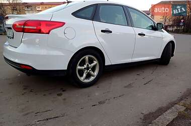 Седан Ford Focus 2016 в 