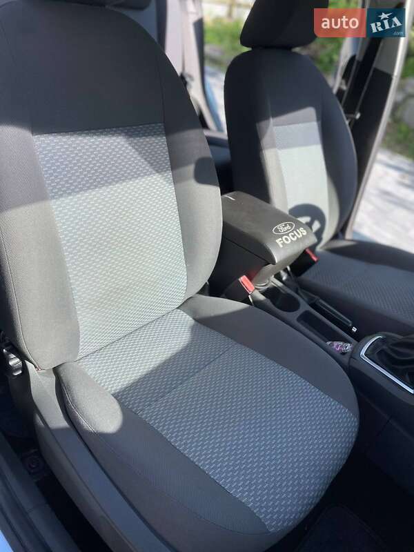 Універсал Ford Focus 2007 в Звягелі