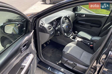 Универсал Ford Focus 2010 в 