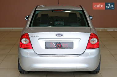 Седан Ford Focus 2009 в 