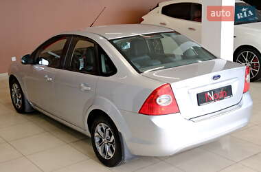 Седан Ford Focus 2009 в 
