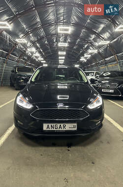 Хэтчбек Ford Focus 2017 в Киеве