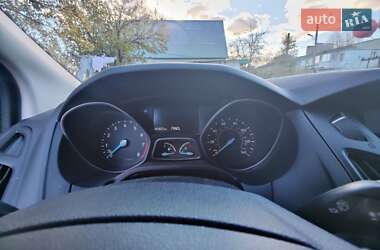 Седан Ford Focus 2016 в Дніпрі