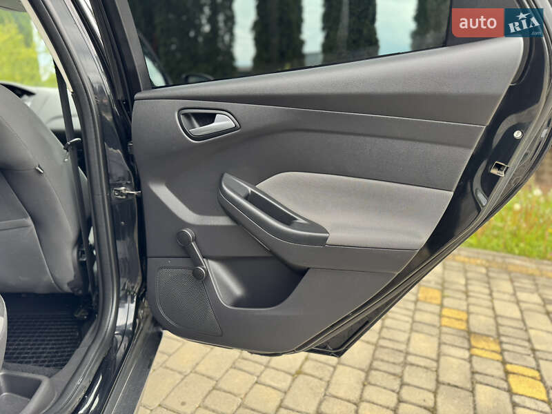 Универсал Ford Focus 2011 в Самборе фото 24 Универсал Ford Focus 2011 в Самборе