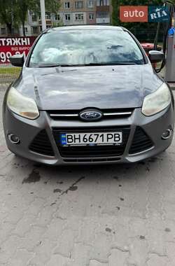 Седан Ford Focus 2011 в Калуші