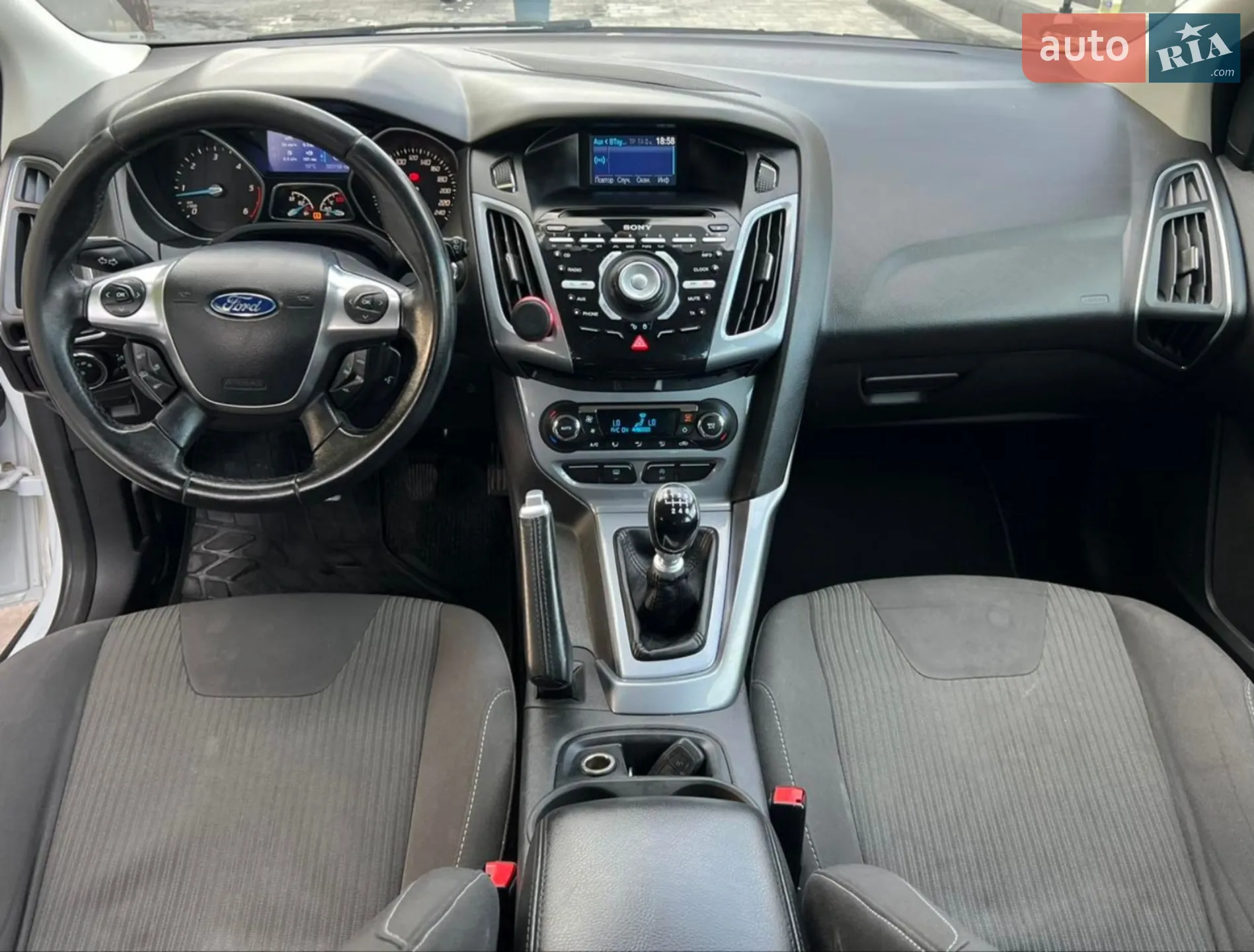 2012 Ford Focus - мініатюра 11