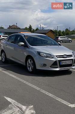 Седан Ford Focus 2013 в 