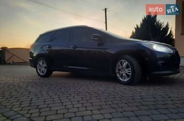 Универсал Ford Focus 2014 в 