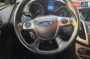 Универсал Ford Focus 2014 в 