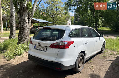 Универсал Ford Focus 2014 в 