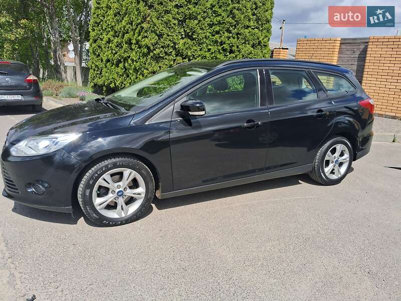 Универсал Ford Focus 2012 в 
