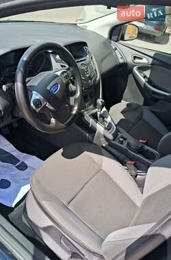 Универсал Ford Focus 2012 в 