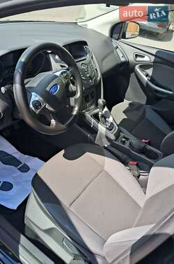 Универсал Ford Focus 2012 в 