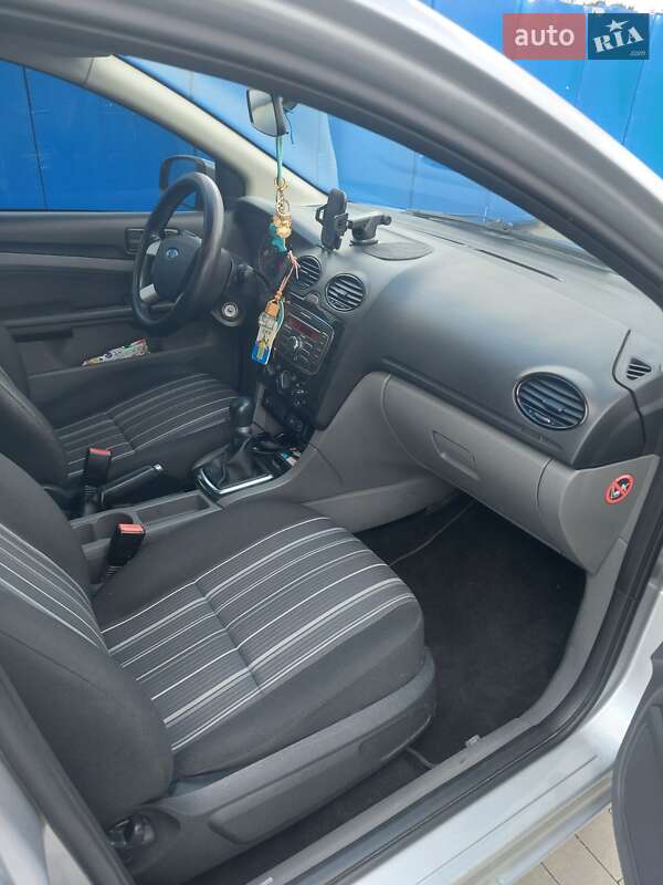 Хэтчбек Ford Focus 2011 в Виннице