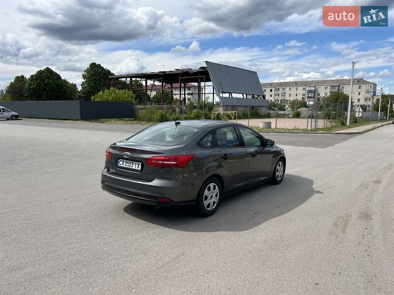 Седан Ford Focus 2016 в Богуславе