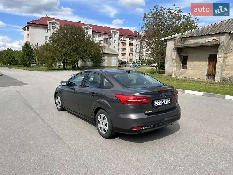Седан Ford Focus 2016 в Богуславе