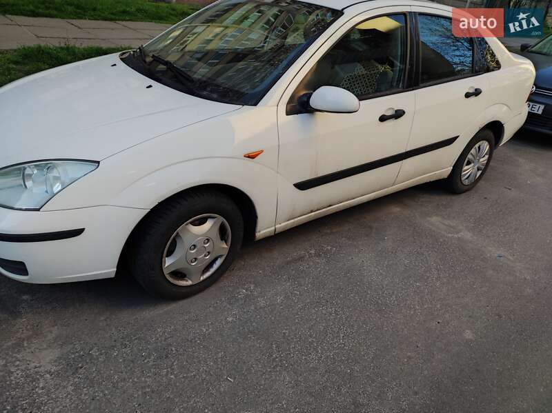Седан Ford Focus 2004 в Киеве
