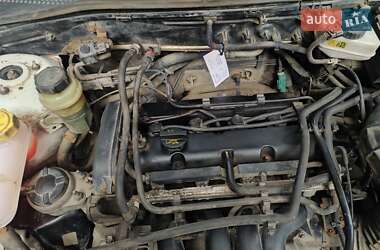 Седан Ford Focus 2004 в Киеве