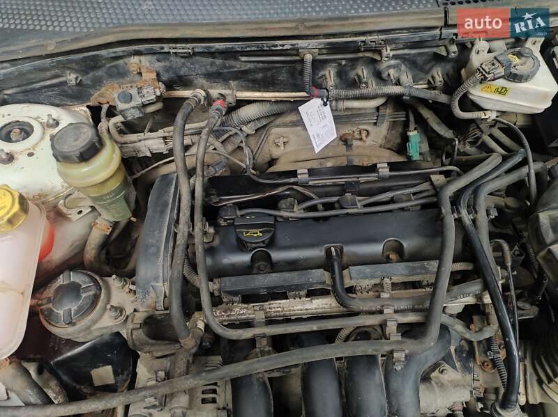 Седан Ford Focus 2004 в Киеве