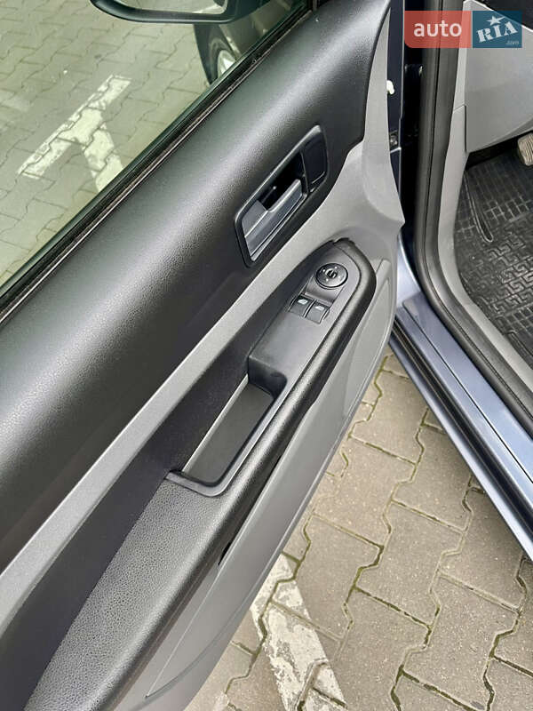 Хетчбек Ford Focus 2008 в Одесі