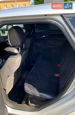 Универсал Ford Focus 2012 в 