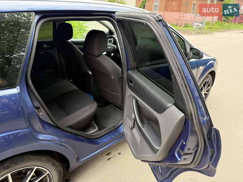 Універсал Ford Focus 2006 в Охтирці