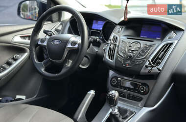 Универсал Ford Focus 2012 в 