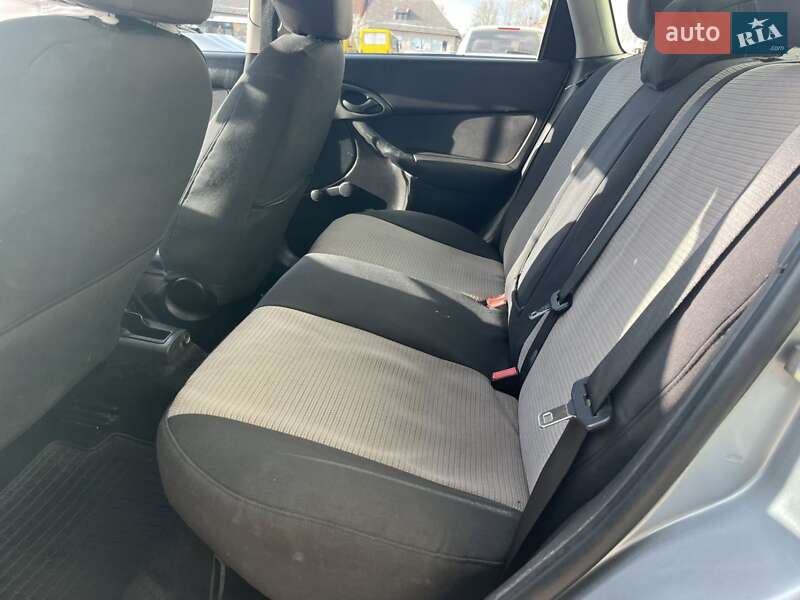 Седан Ford Focus 2004 в Львове