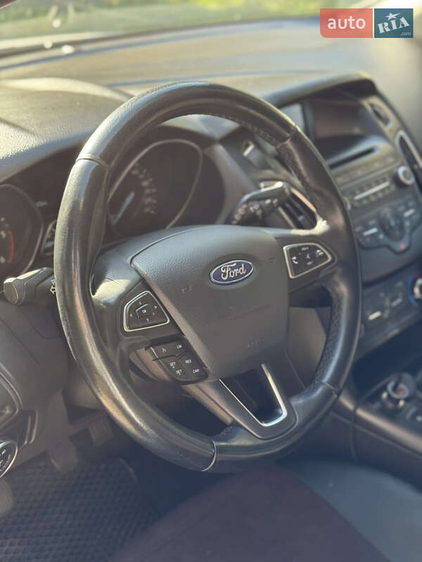 Универсал Ford Focus 2016 в Львове фото 9 Универсал Ford Focus 2016 в Львове