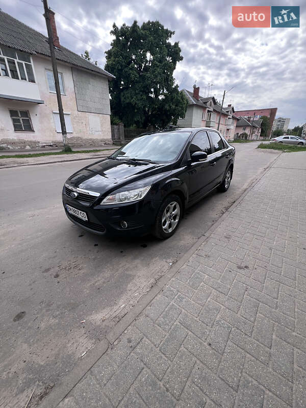 Седан Ford Focus 2010 в Шостці