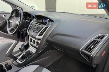 Универсал Ford Focus 2013 в 