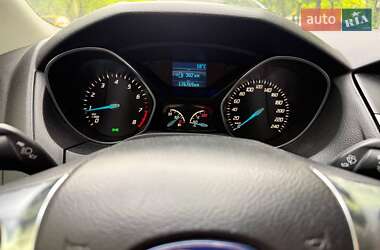 Седан Ford Focus 2013 в 