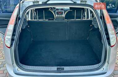 Универсал Ford Focus 2010 в 