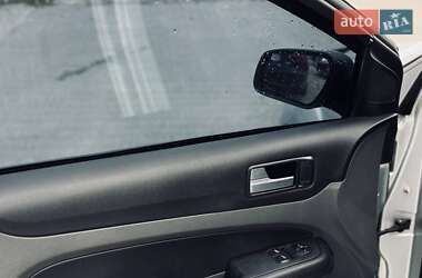 Седан Ford Focus 2007 в 
