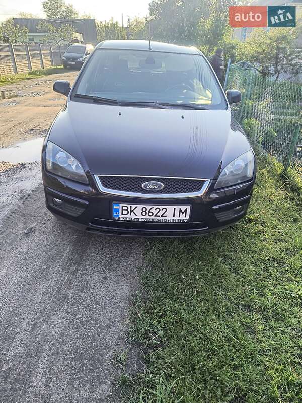 Универсал Ford Focus 2006 в Остроге