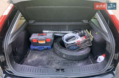 Хетчбек Ford Focus 2006 в 
