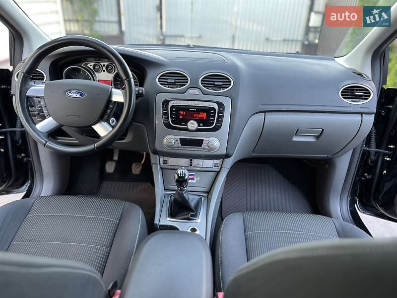 Універсал Ford Focus 2008 в Сарнах