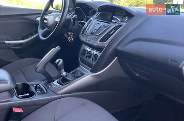 Универсал Ford Focus 2013 в 