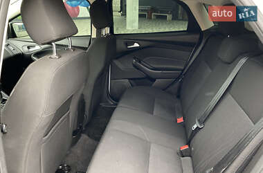 Хэтчбек Ford Focus 2016 в 