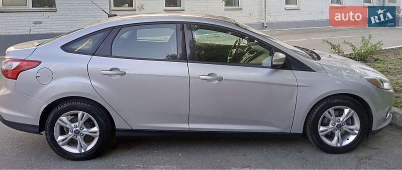 Седан Ford Focus 2013 в Києві