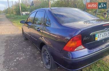 Седан Ford Focus 2002 в 