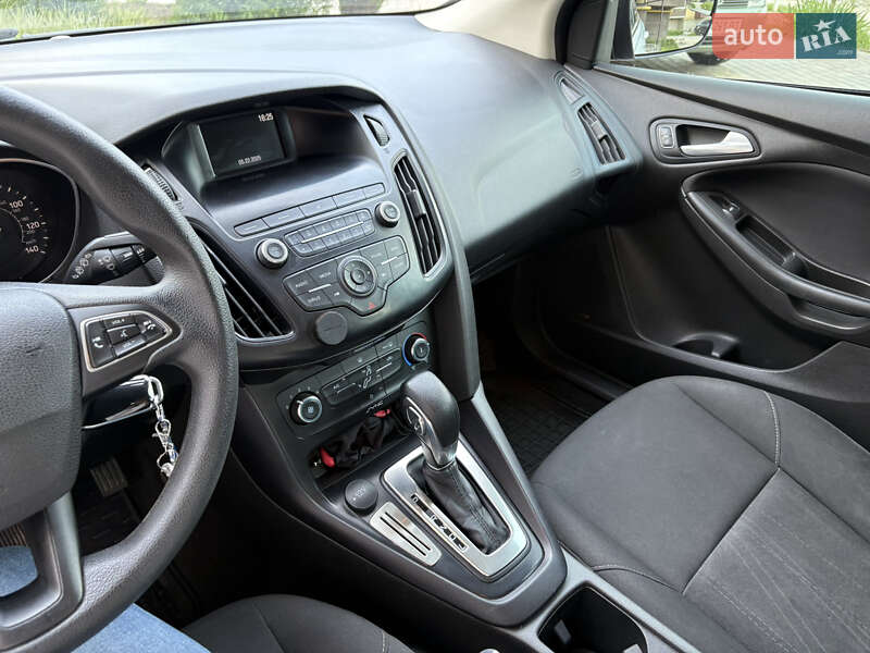 Хэтчбек Ford Focus 2017 в Кропивницком