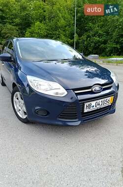 Универсал Ford Focus 2012 в 