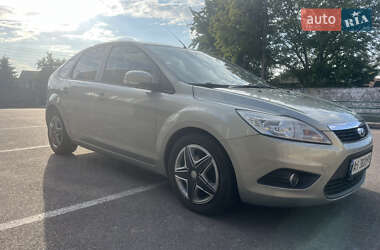 Хэтчбек Ford Focus 2010 в Каменском