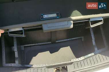 Хэтчбек Ford Focus 2012 в 
