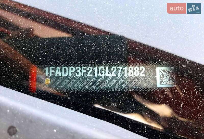 Седан Ford Focus 2016 в Бородянке