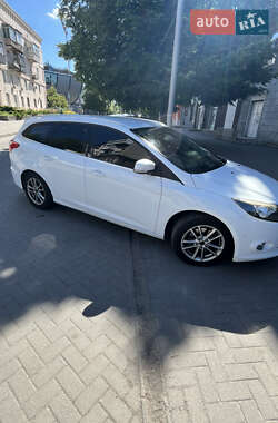 Универсал Ford Focus 2011 в 
