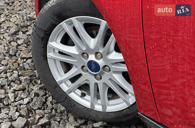 Універсал Ford Focus 2013 в 