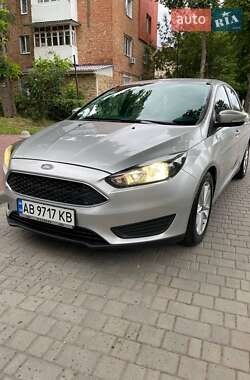 Седан Ford Focus 2016 в 