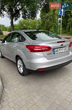 Седан Ford Focus 2016 в 